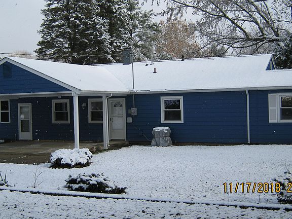 3rd image of 317 Shamrock Dr