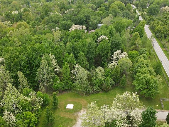 3rd image of 1 Merwin Farms Dr