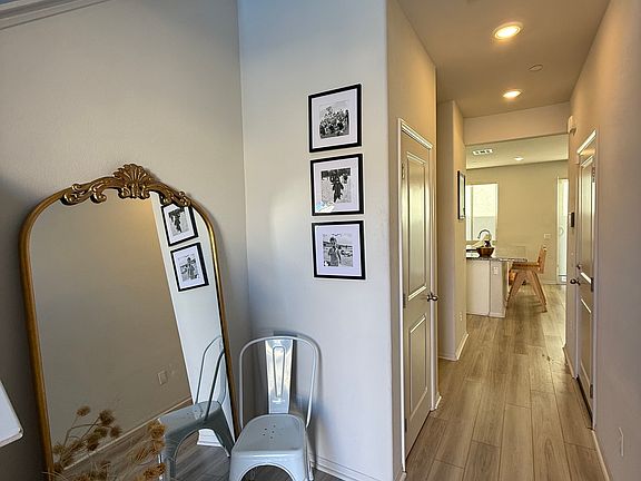 2nd image of 36437 Ambleside Ave