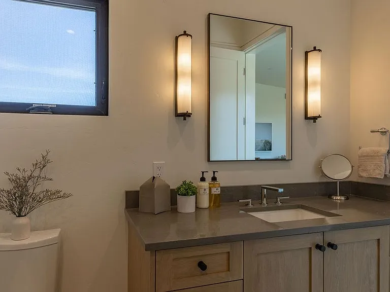 402 Hidden Hollow Dr — Photo 19
