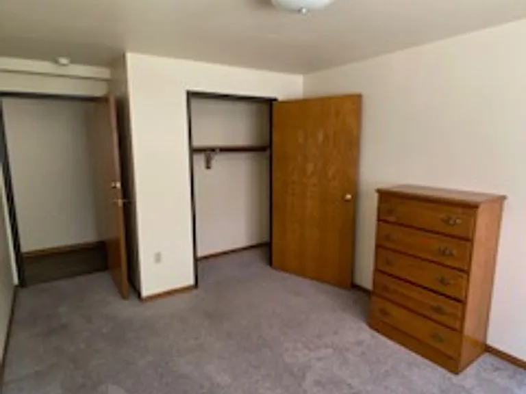 230 W Lakelawn Pl — Photo 11