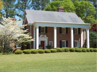 829 Memorial Dr, Warsaw, NC 28398