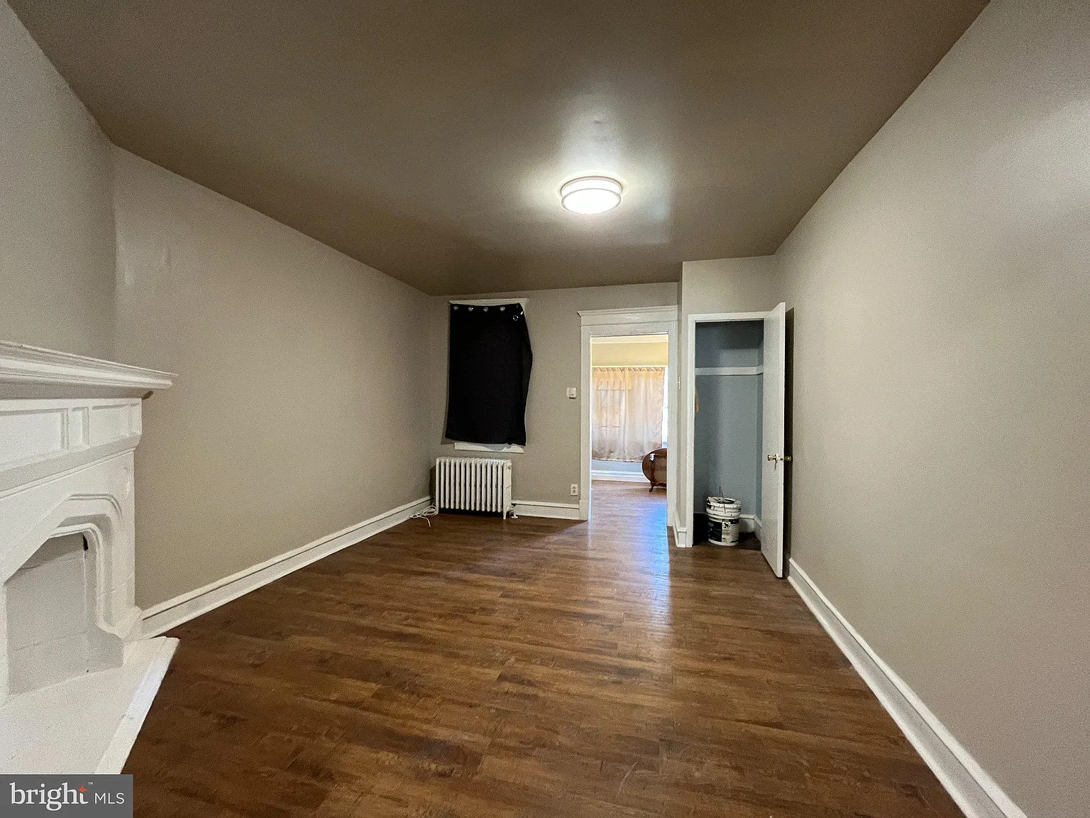 4 bed, 3.0 bath, 1600 sqft, $2,400 — Photo 4