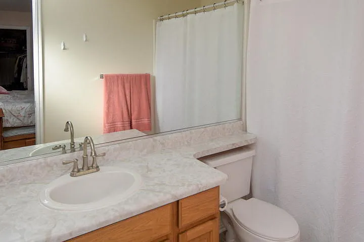 1015 S River Rd #44 — Photo 30