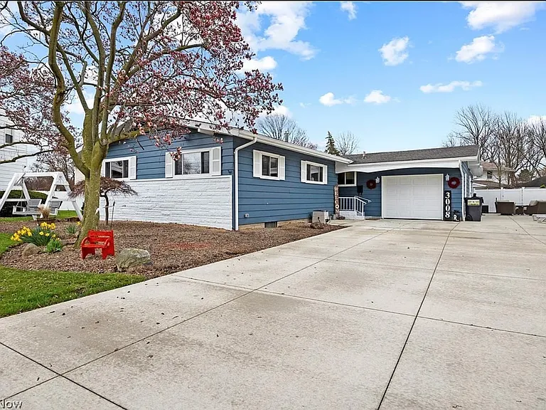 3008 Merriweather Rd — Photo 1