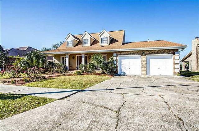 1st image of 19 Platt Dr