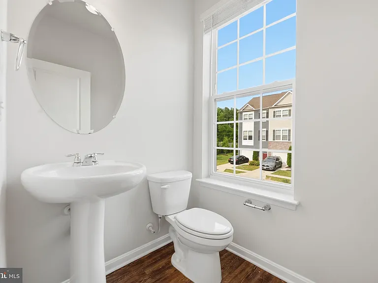 1806 Kellington Ct — Photo 11
