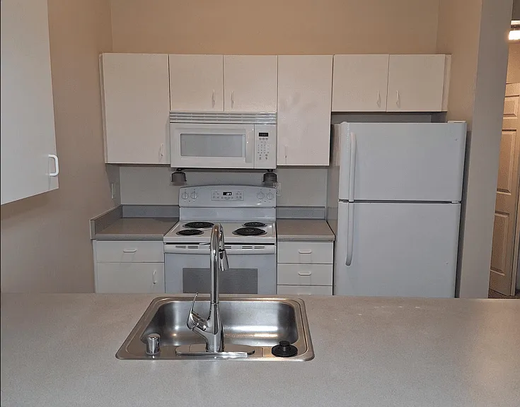 WOODLAND APARTMENTS — Photo 21