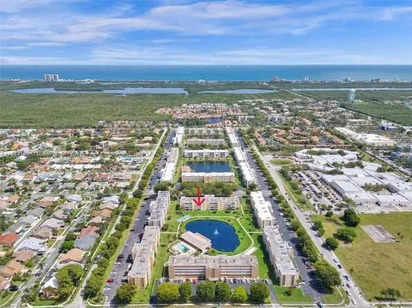 1024 SE 3rd Ave APT 305, Dania, FL 33004