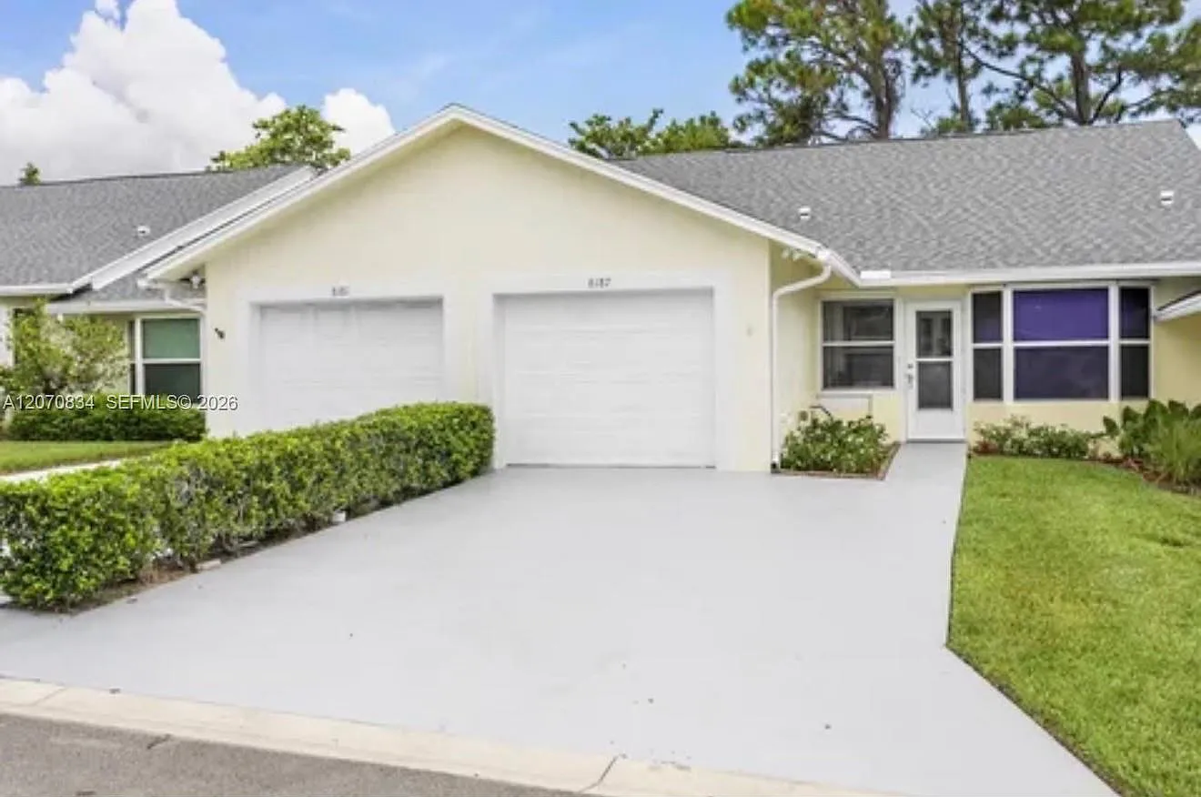 Sea Pines — Photo 1