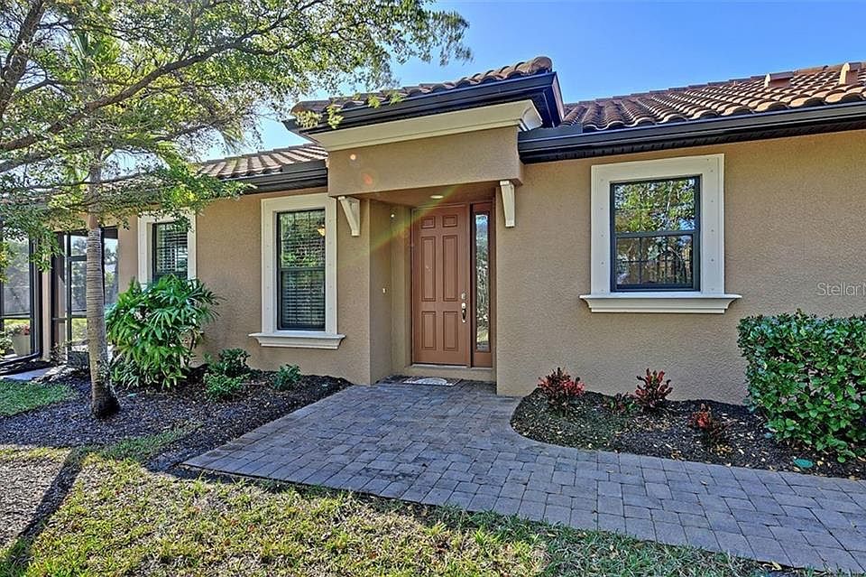 2nd image of 5802 Cavano Dr