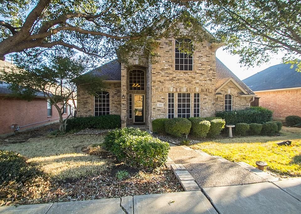 1st image of 889 Pinnacle Cir