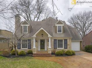 5318 Falmouth Rd, Fairway, KS 66205