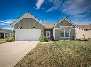 5480 Baywater Dr, Newburgh, IN 47630