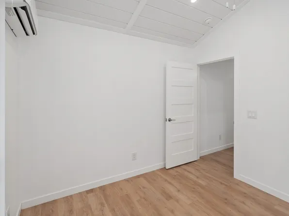 720 Pritchett Ln, Kemp, TX