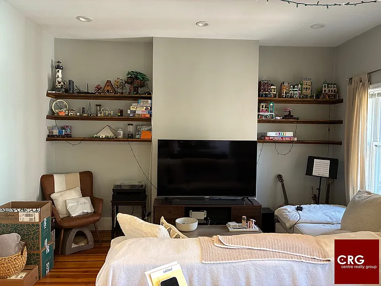 385 Cambridge St #2 — Photo 21