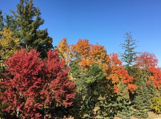 408 Parkers Lake Rd APT 313, Wayzata, MN 55391