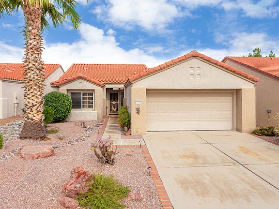 2nd image of 2271 E Montrose Canyon Dr