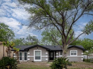 1607 Avenue P, Del Rio, TX 78840