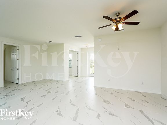 2nd image of 2514 13th St SW