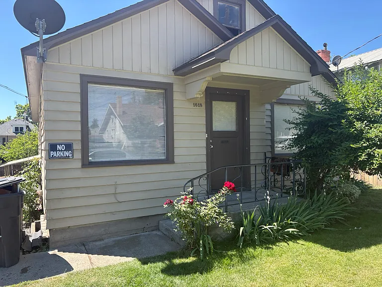 1618 Browne Ave #A — Photo 2