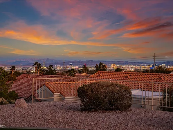 10805 Heritage Hills Dr, Las Vegas, NV 89134