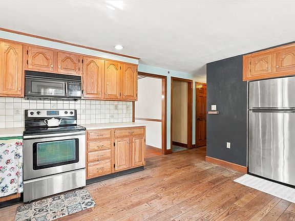 5th image of 24 Quail Rd