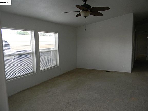 4th image of 240 Diamond Mountain Way