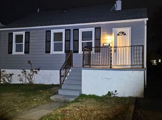 3105 Greenhill Rd, Sparrows Point, MD 21219