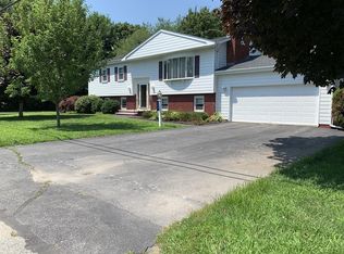 129 Brandt Island Rd, Mattapoisett, MA 02739