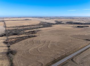 735 Road, Cook, NE 68329