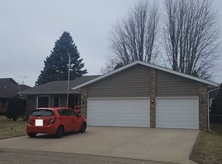 14581 Embassy Ave, Apple Valley, MN 55124