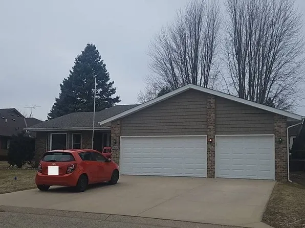 14581 Embassy Ave, Apple Valley, MN 55124