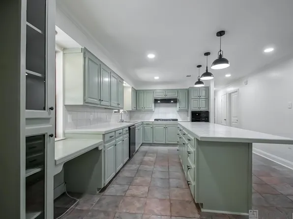 2514 Carolyn Sue Dr, Jackson, LA 70748