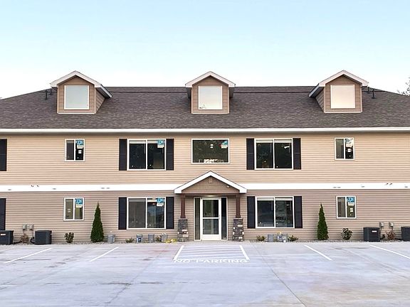 2nd image of 1215 Corporate Dr #1