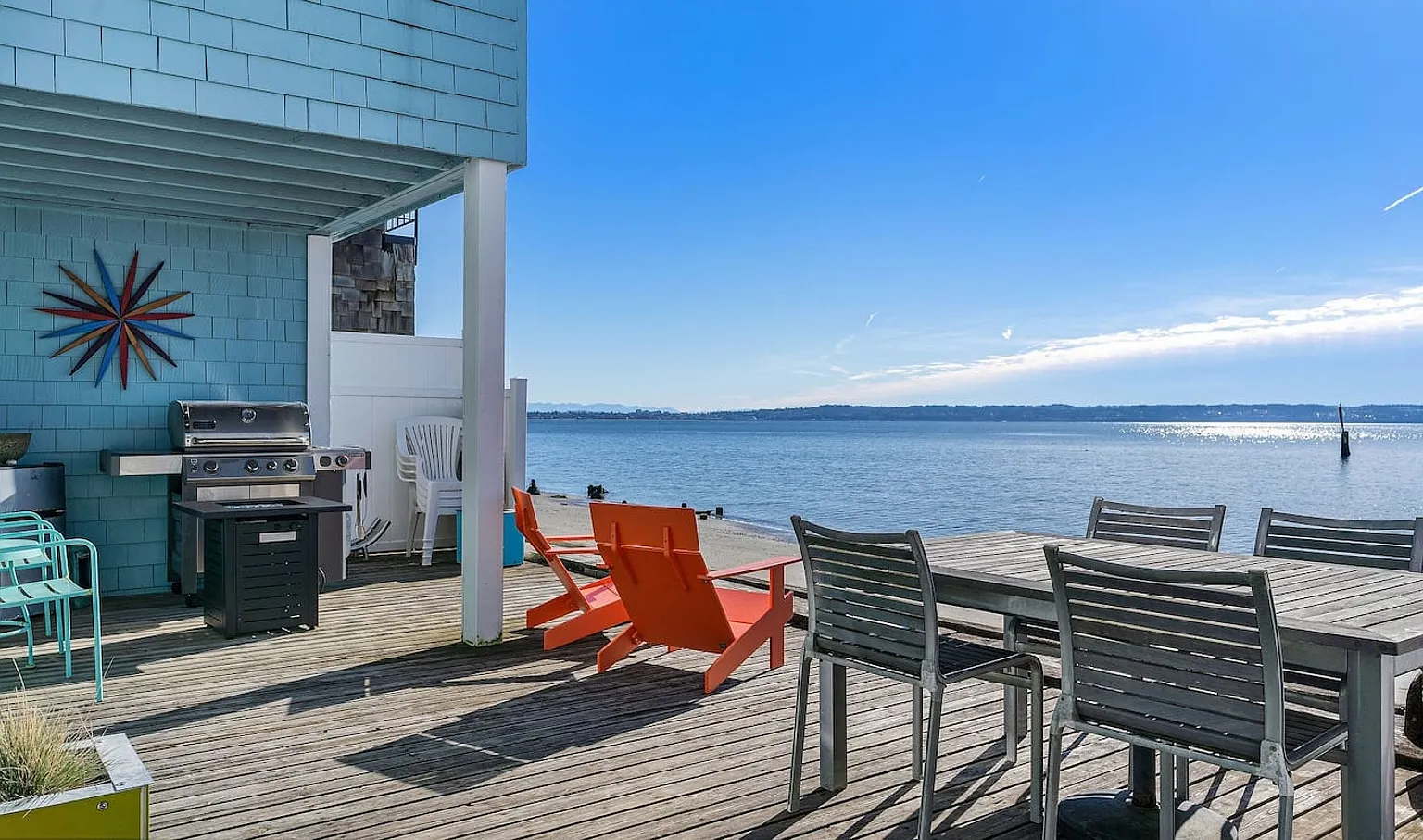 2 bed, 700 sqft, $2,200 — Photo 3