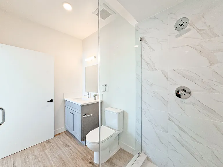 1743 Armacost Ave — Photo 39
