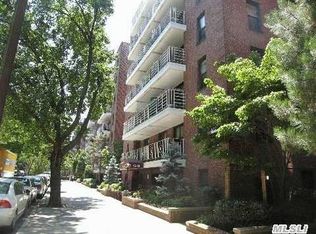 8340 Austin St APT 4C, Jamaica, NY 11415