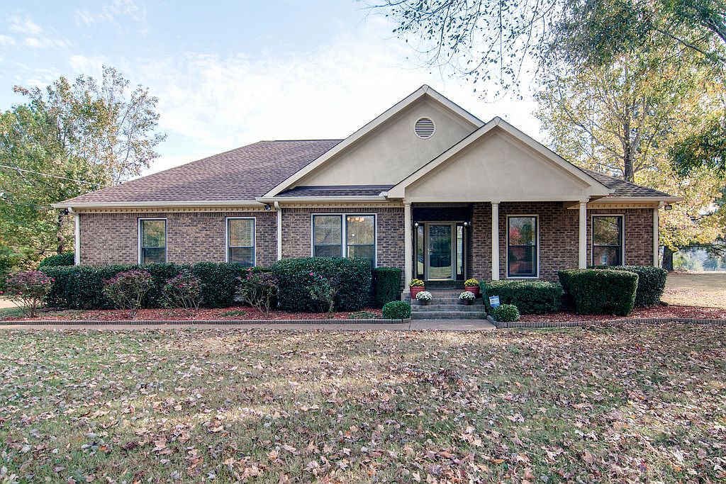 392 Harpeth Meadows Dr, Kingston Springs, TN 37082 Zillow