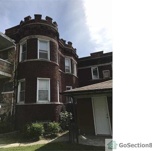 1st image of 903 N Long Ave