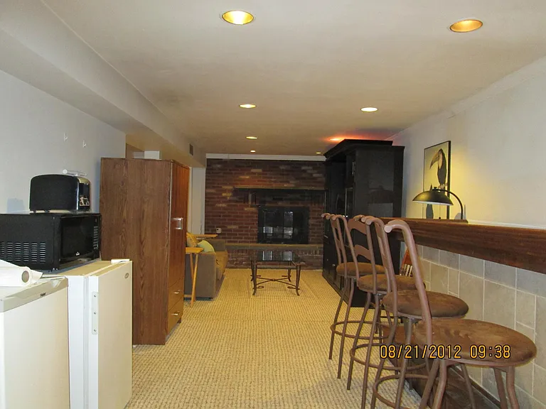 35 Ableman Ave — Photo 17