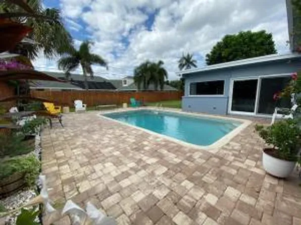 6601 LAKE CLARKE Drive, Lake Clarke Shores, FL 33406