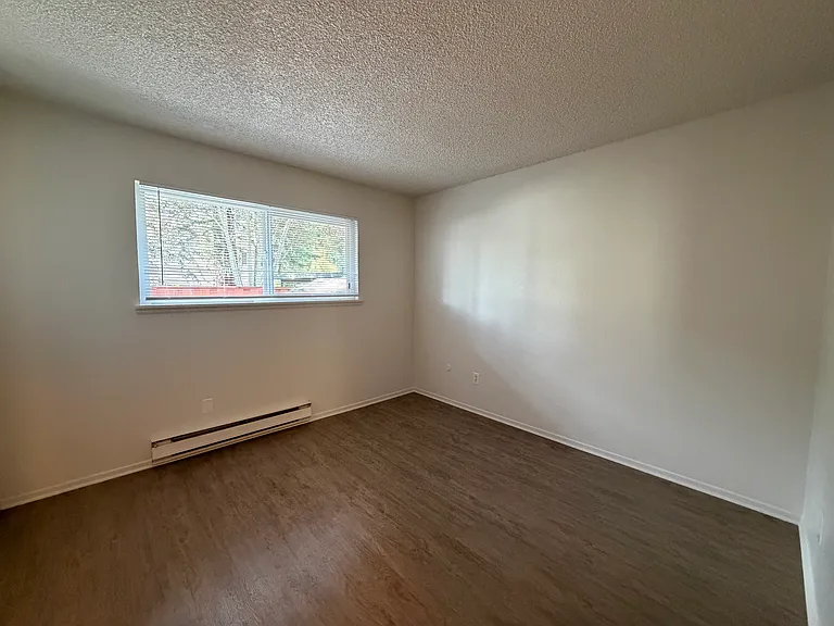 87 Randall Ln — Photo 16