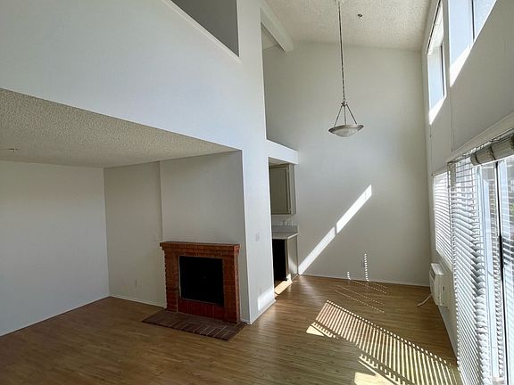 4th image of 3569 Vinton Ave APT 208