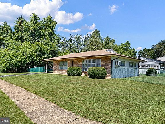 2nd image of 25 Kollman Dr