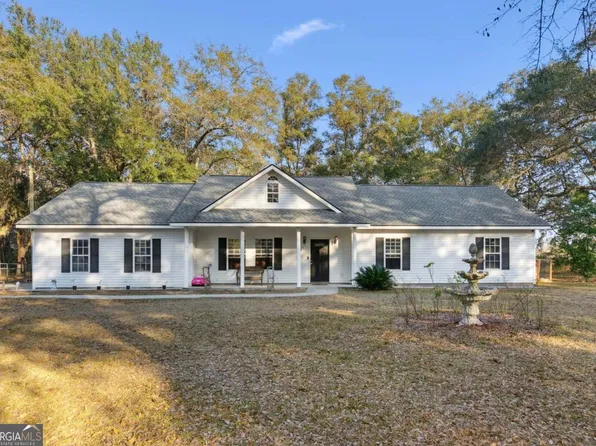 255 Spell Landing Rd, Hortense, GA 31543