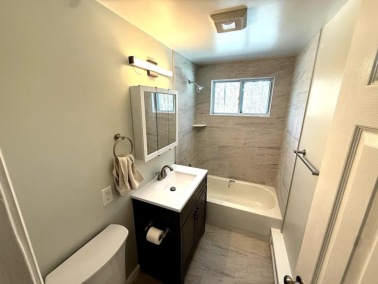 26 Forest Ln — Photo 12