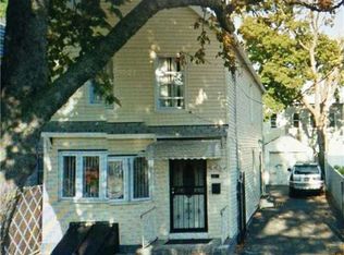 9415 108th St, South Richmond Hill, NY 11419