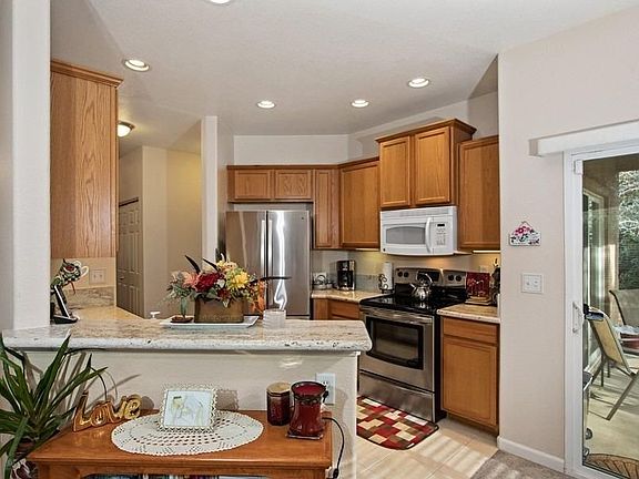 4th image of 2505 Chesapeake Bay Cir