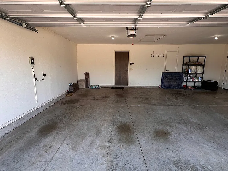 5904 NW 160th St — Photo 20